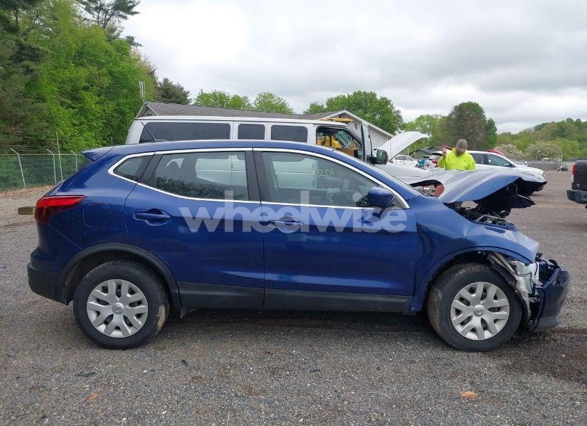 Photo 14 of 2019 Nissan Rogue SPORT S (VIN JN1BJ1CR1KW337141)