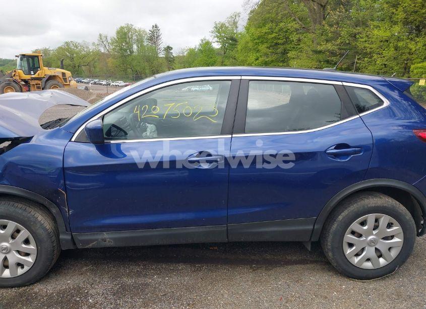 Photo 15 of 2019 Nissan Rogue SPORT S (VIN JN1BJ1CR1KW337141)