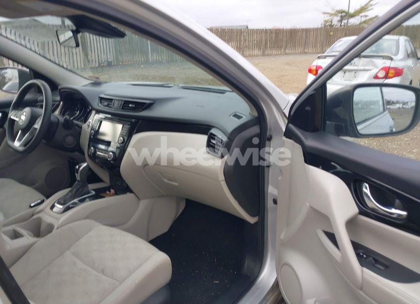 Photo 5 of 2019 Nissan Rogue SPORT SV (VIN JN1BJ1CR1KW348687)