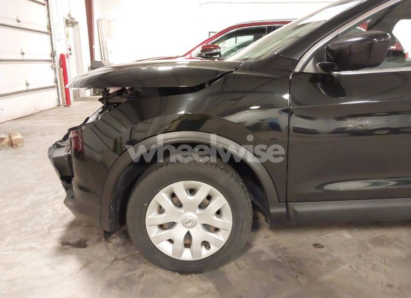 Photo 19 of 2019 Nissan Rogue SPORT S (VIN JN1BJ1CR1KW624110)