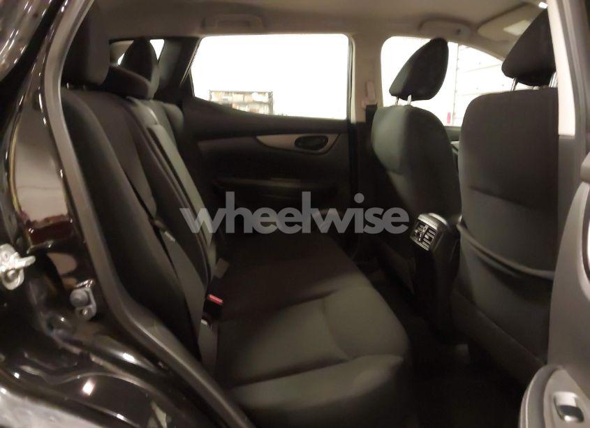 Photo 8 of 2019 Nissan Rogue SPORT S (VIN JN1BJ1CR1KW624110)