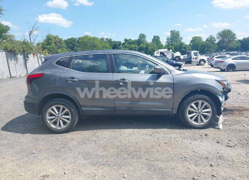 Photo 13 of 2019 Nissan Rogue SPORT S (VIN JN1BJ1CR1KW624933)