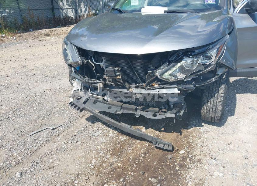 Photo 6 of 2019 Nissan Rogue SPORT S (VIN JN1BJ1CR1KW624933)