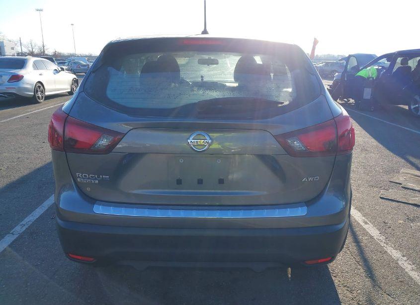 Photo 16 of 2019 Nissan Rogue SPORT S (VIN JN1BJ1CR1KW627900)