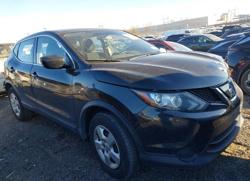 2019 Nissan Rogue SPORT S (VIN JN1BJ1CR1KW631168) main photo