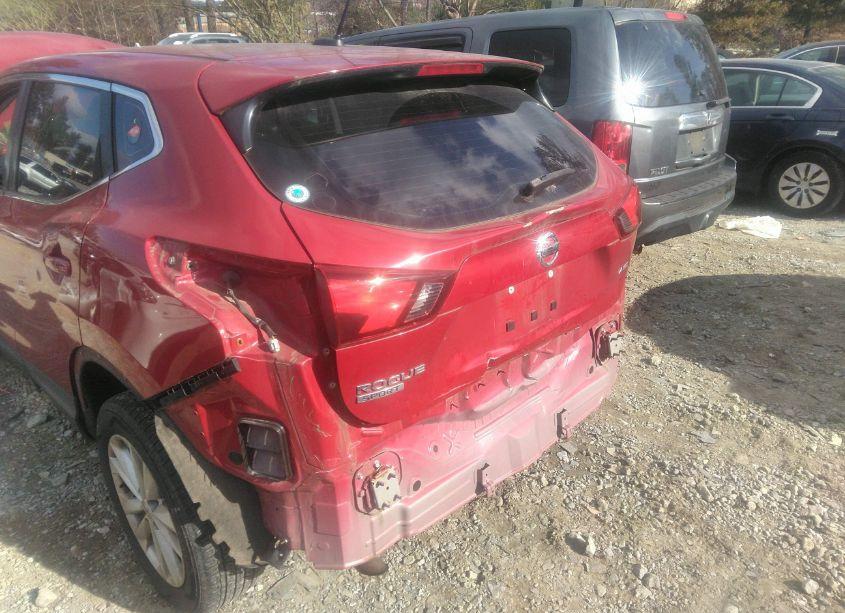 Photo 6 of 2017 Nissan Rogue SPORT S (VIN JN1BJ1CR2HW120030)