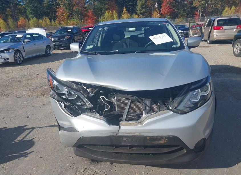 Photo 12 of 2017 Nissan Rogue SPORT S (VIN JN1BJ1CR2HW126975)