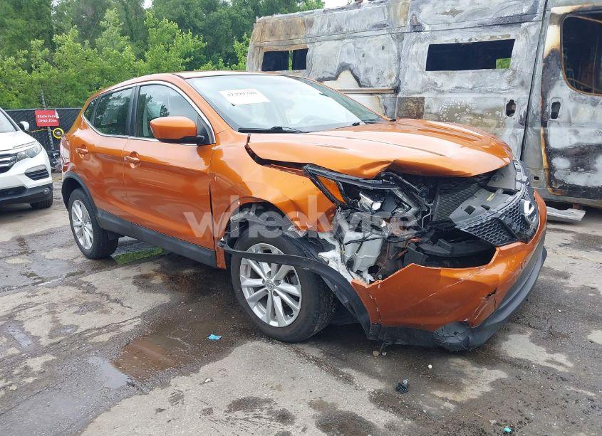 2017 Nissan Rogue SPORT S (VIN JN1BJ1CR2HW144456) main photo