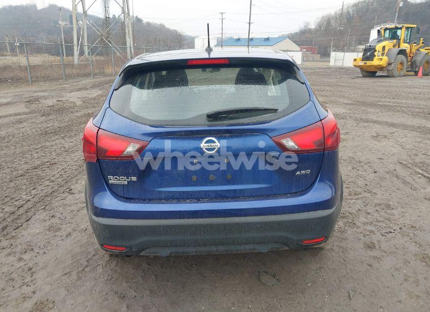 Photo 16 of 2018 Nissan Rogue SPORT S (VIN JN1BJ1CR2JW259158)