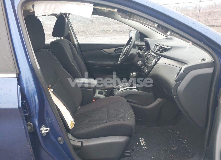 Photo 5 of 2018 Nissan Rogue SPORT S (VIN JN1BJ1CR2JW259158)