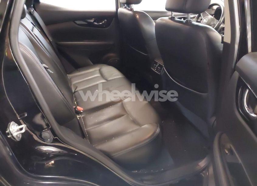 Photo 8 of 2018 Nissan Rogue SPORT SL (VIN JN1BJ1CR2JW294167)