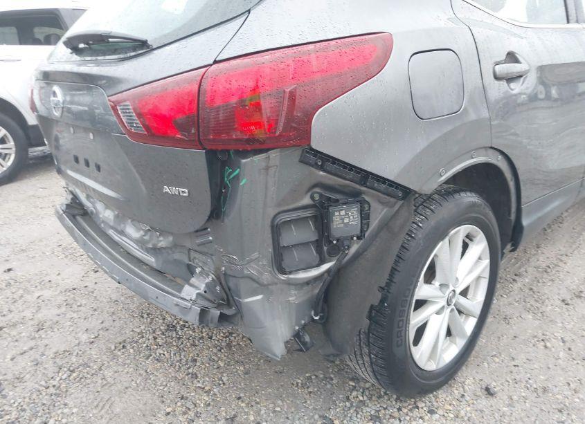 Photo 18 of 2019 Nissan Rogue SPORT S (VIN JN1BJ1CR2KW318789)