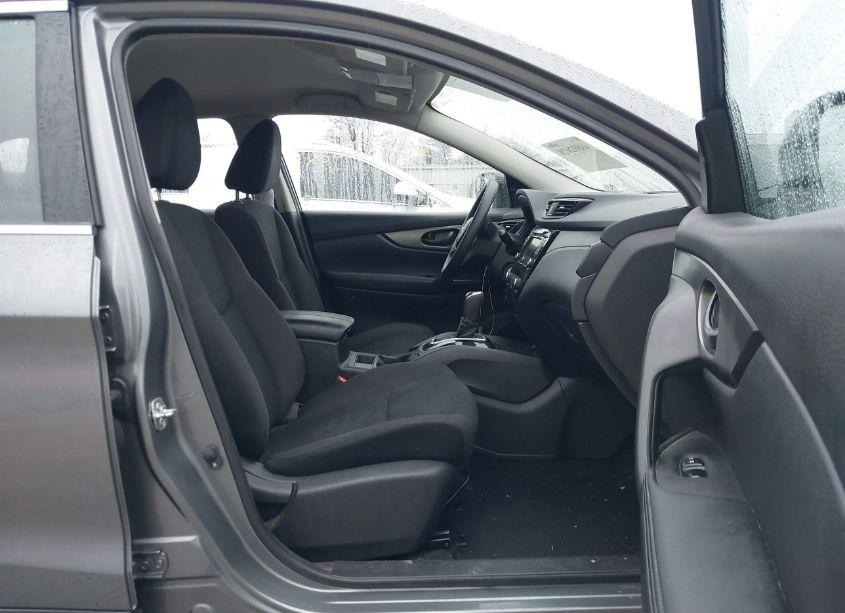 Photo 5 of 2019 Nissan Rogue SPORT S (VIN JN1BJ1CR2KW318789)