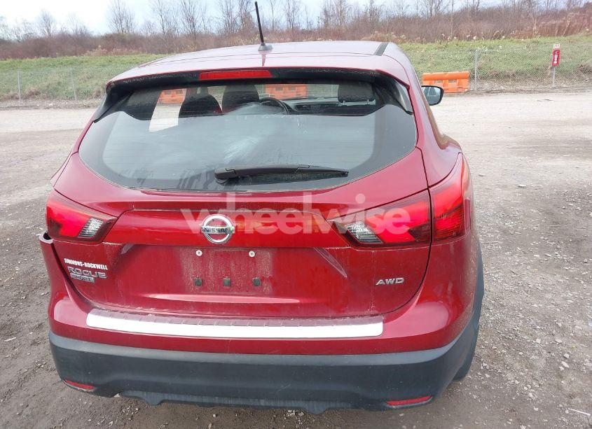 Photo 17 of 2019 Nissan Rogue SPORT S (VIN JN1BJ1CR2KW319702)