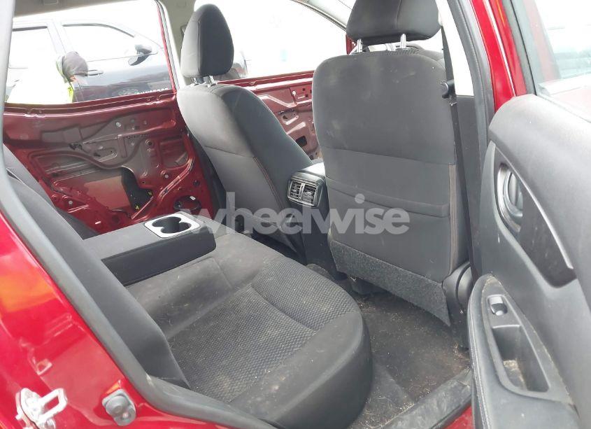 Photo 8 of 2019 Nissan Rogue SPORT S (VIN JN1BJ1CR2KW319702)