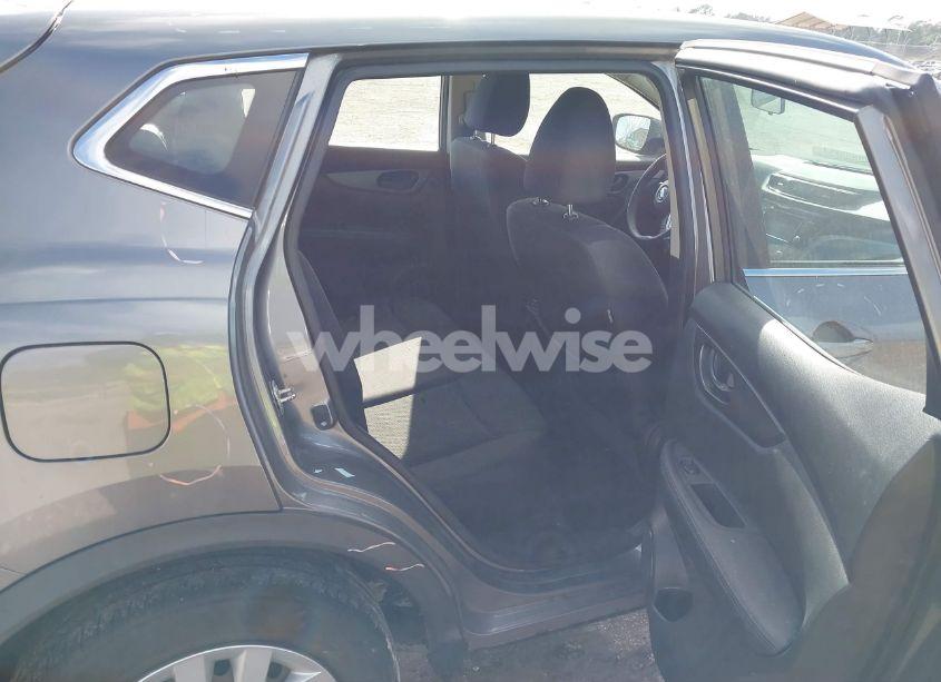 Photo 8 of 2019 Nissan Rogue SPORT S (VIN JN1BJ1CR2KW348715)