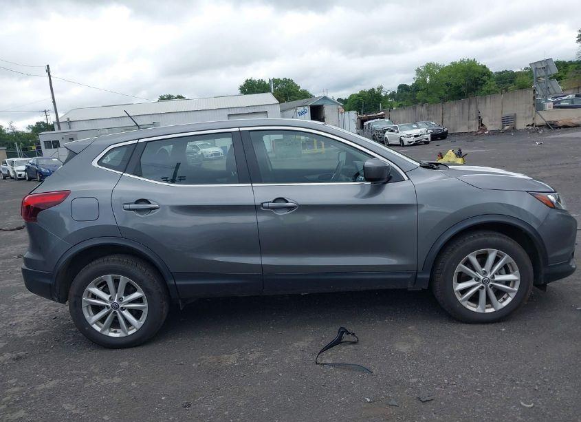 Photo 13 of 2019 Nissan Rogue SPORT S (VIN JN1BJ1CR2KW350738)