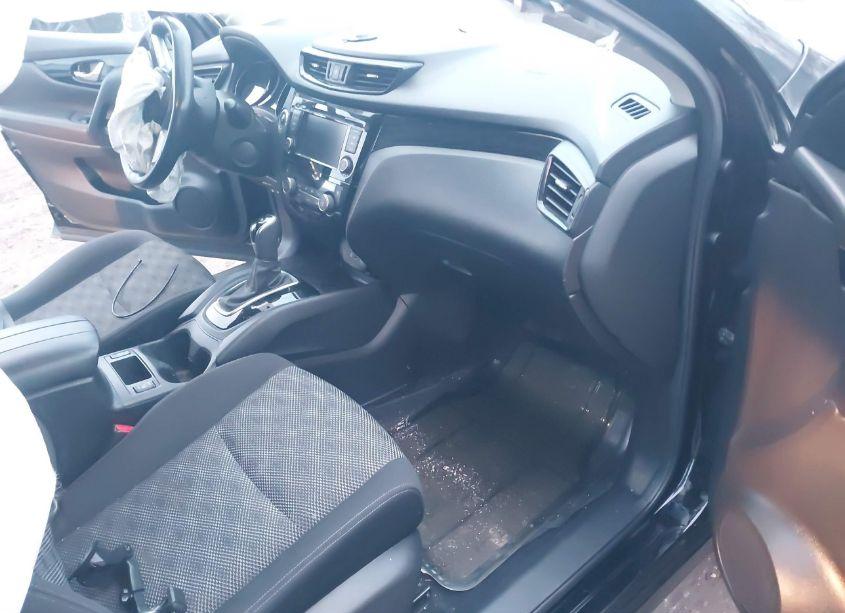 Photo 5 of 2019 Nissan Rogue SPORT SV (VIN JN1BJ1CR2KW625735)