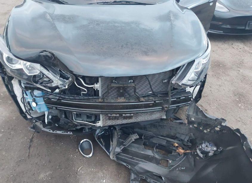 Photo 6 of 2019 Nissan Rogue SPORT SV (VIN JN1BJ1CR2KW625735)