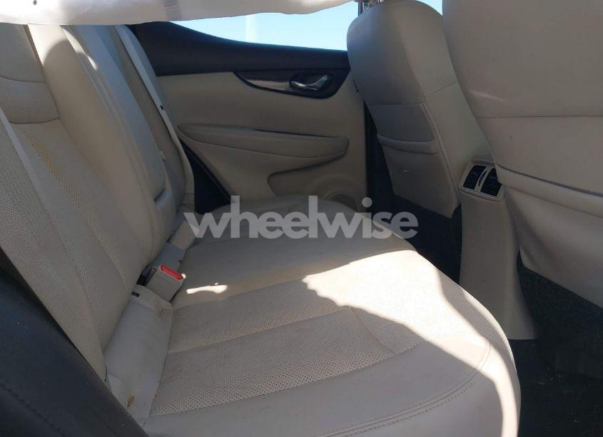 Photo 8 of 2017 Nissan Rogue SPORT SL (VIN JN1BJ1CR3HW108985)