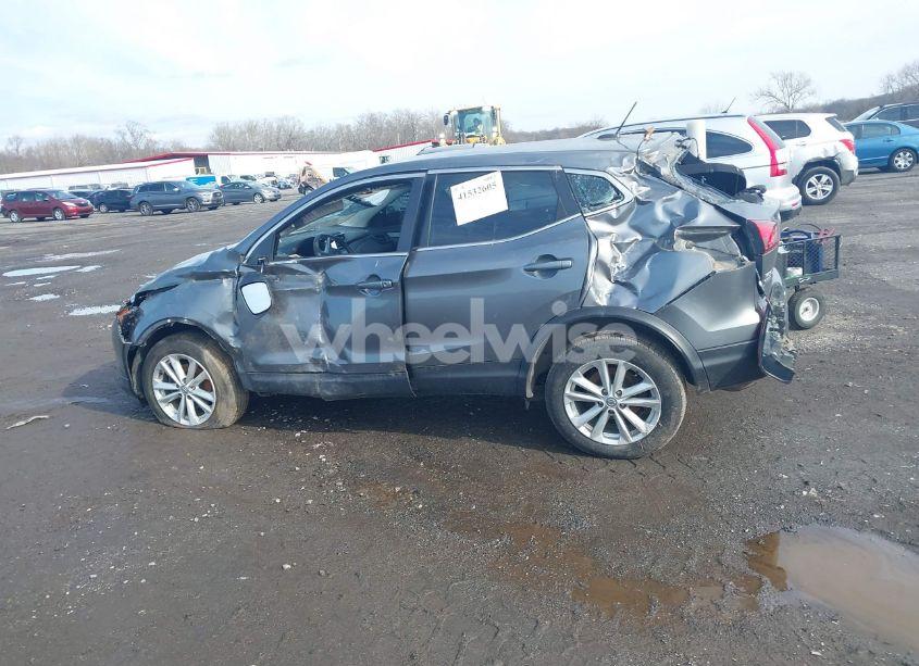 Photo 14 of 2017 Nissan Rogue SPORT S (VIN JN1BJ1CR3HW118691)