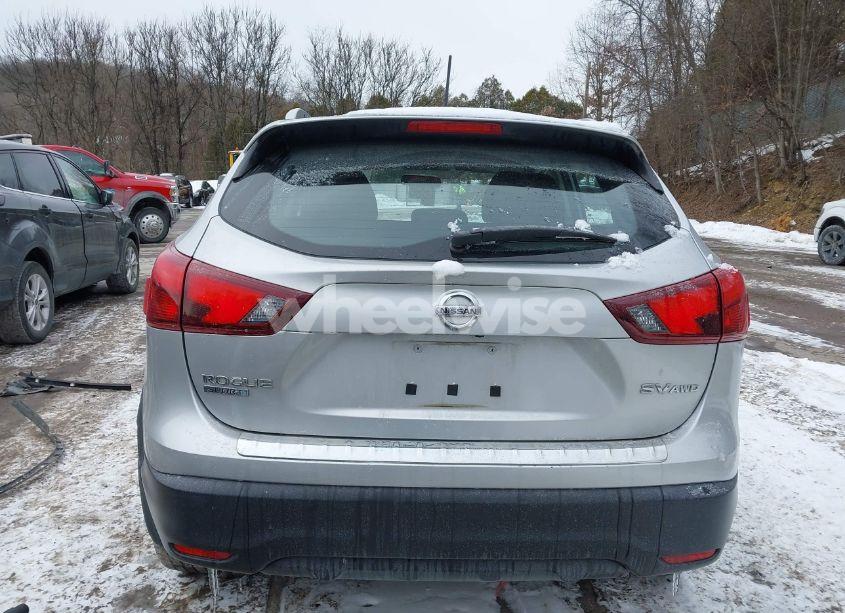 Photo 17 of 2017 Nissan Rogue SPORT SV (VIN JN1BJ1CR3HW126841)