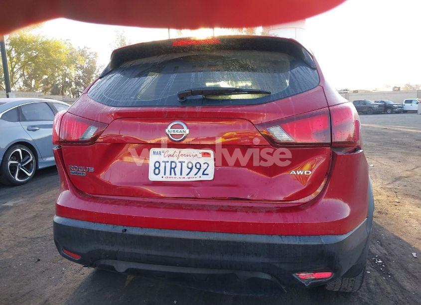 Photo 6 of 2017 Nissan Rogue SPORT S (VIN JN1BJ1CR3HW134258)