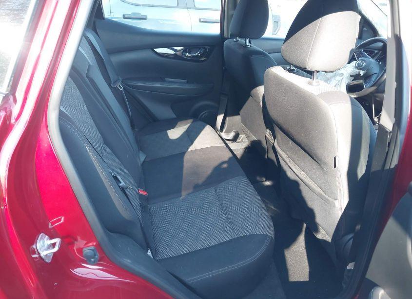 Photo 8 of 2017 Nissan Rogue SPORT SV (VIN JN1BJ1CR3HW136365)