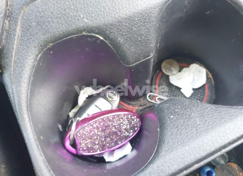 Photo 11 of 2017 Nissan Rogue SPORT SV (VIN JN1BJ1CR3HW142926)