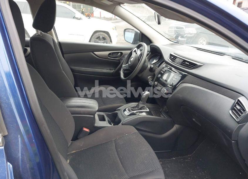 Photo 5 of 2018 Nissan Rogue SPORT S (VIN JN1BJ1CR3JW202239)