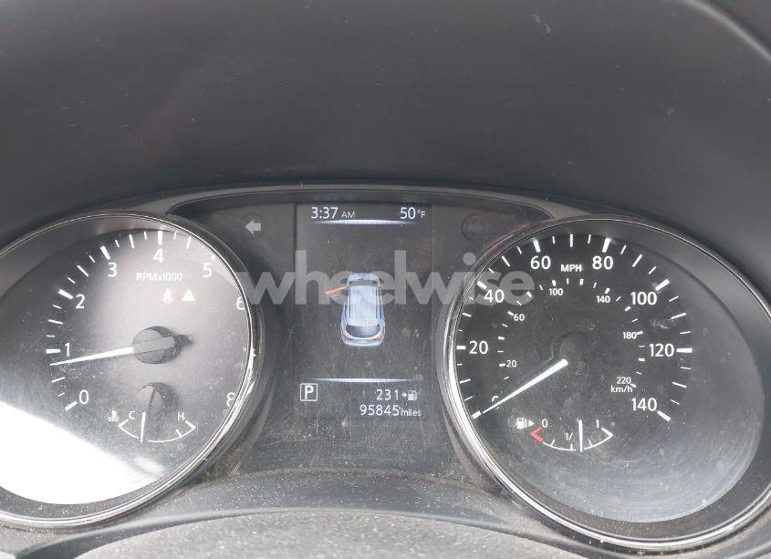 Photo 7 of 2018 Nissan Rogue SPORT S (VIN JN1BJ1CR3JW202239)