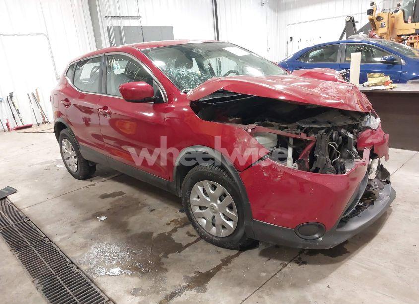 2018 Nissan Rogue SPORT S (VIN JN1BJ1CR3JW258990) main photo