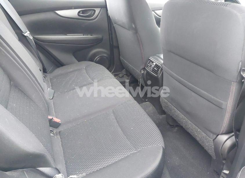 Photo 8 of 2018 Nissan Rogue SPORT S (VIN JN1BJ1CR3JW258990)