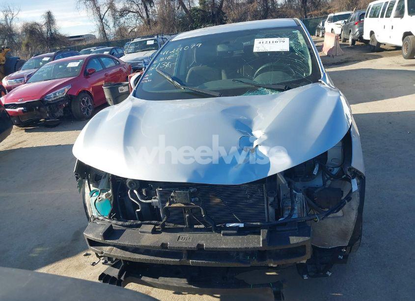 Photo 6 of 2018 Nissan Rogue SPORT S (VIN JN1BJ1CR3JW260514)