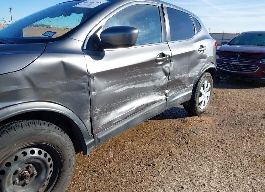 Photo 6 of 2019 Nissan Rogue SPORT S (VIN JN1BJ1CR3KW337724)