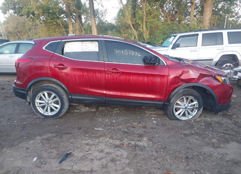 Photo 13 of 2019 Nissan Rogue SPORT S (VIN JN1BJ1CR3KW337917)