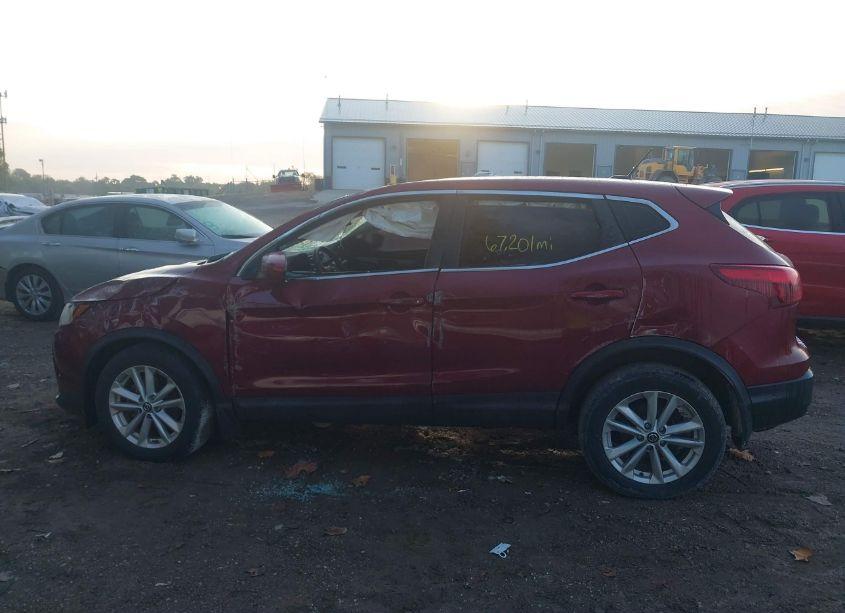 Photo 14 of 2019 Nissan Rogue SPORT S (VIN JN1BJ1CR3KW337917)