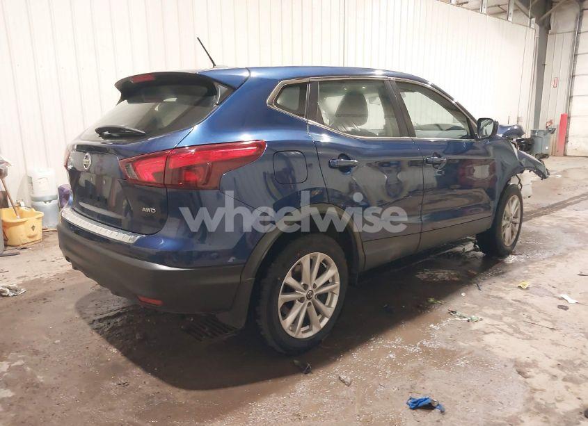 Photo 4 of 2019 Nissan Rogue SPORT S (VIN JN1BJ1CR3KW340350)