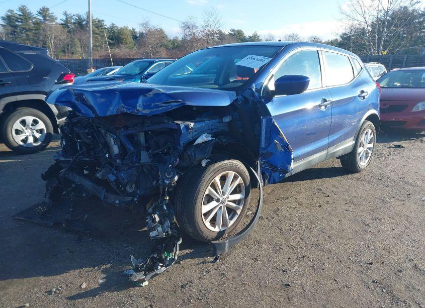 Photo 2 of 2019 Nissan Rogue SPORT S (VIN JN1BJ1CR3KW344432)