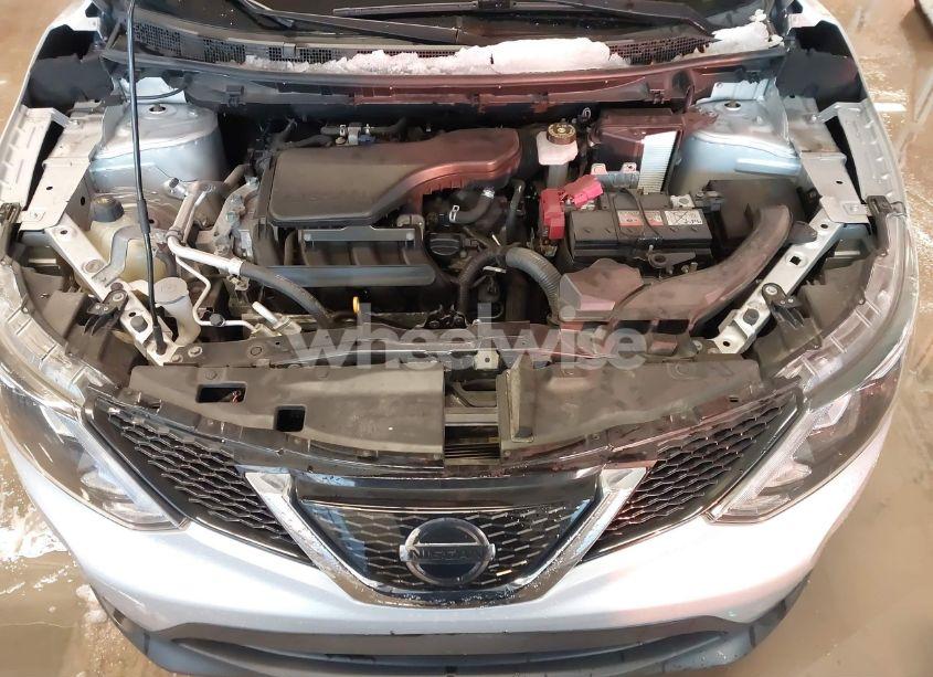 Photo 10 of 2019 Nissan Rogue SPORT S (VIN JN1BJ1CR3KW345435)