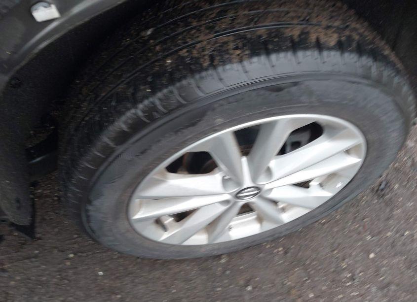 Photo 12 of 2019 Nissan Rogue SPORT SV (VIN JN1BJ1CR3KW630958)