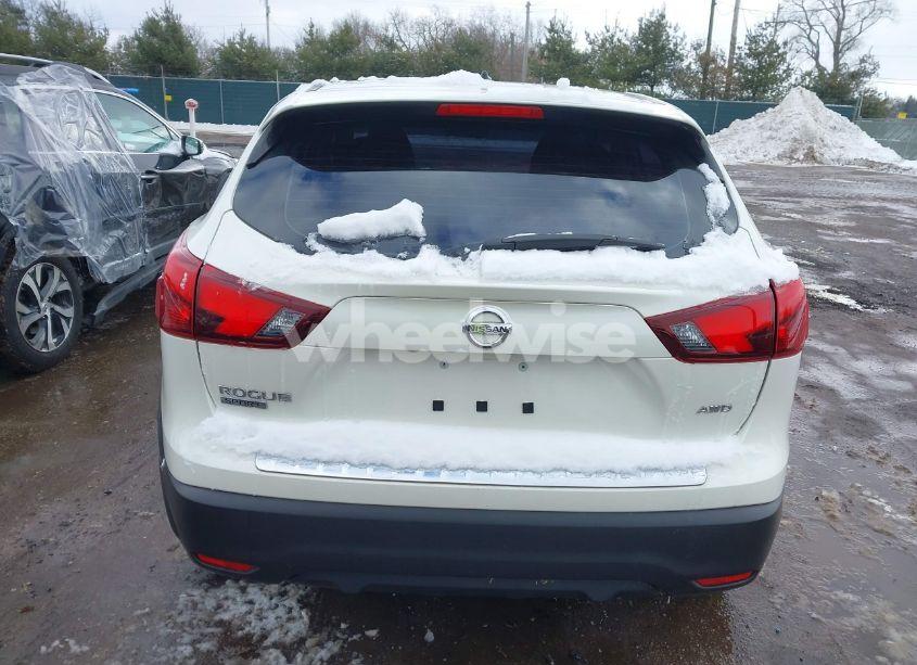 Photo 16 of 2017 Nissan Rogue SPORT S (VIN JN1BJ1CR4HW102872)