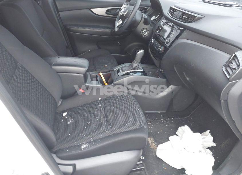 Photo 5 of 2017 Nissan Rogue SPORT S (VIN JN1BJ1CR4HW102872)