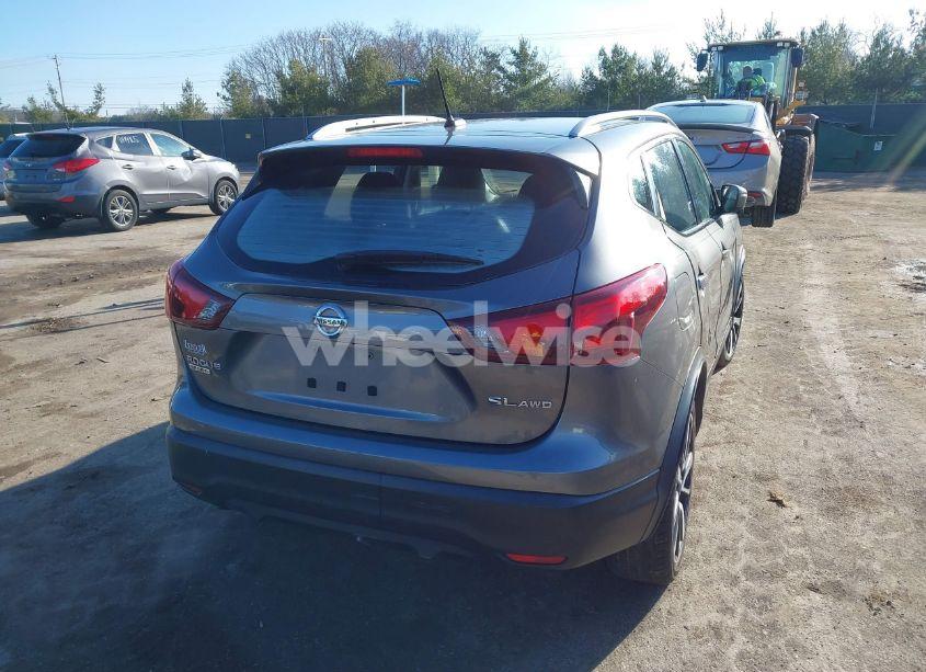 Photo 4 of 2017 Nissan Rogue SPORT SL (VIN JN1BJ1CR4HW106758)