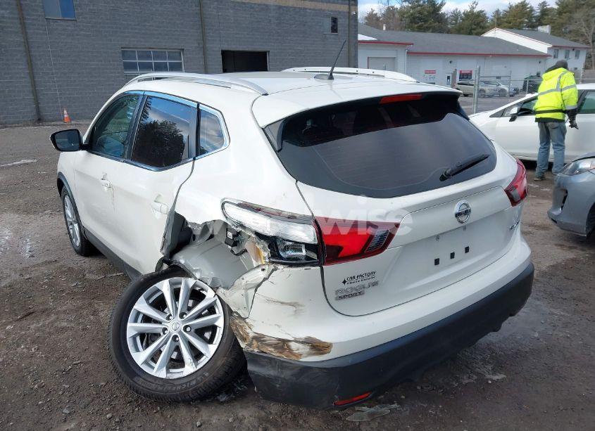 Photo 14 of 2017 Nissan Rogue SPORT SV (VIN JN1BJ1CR4HW122099)