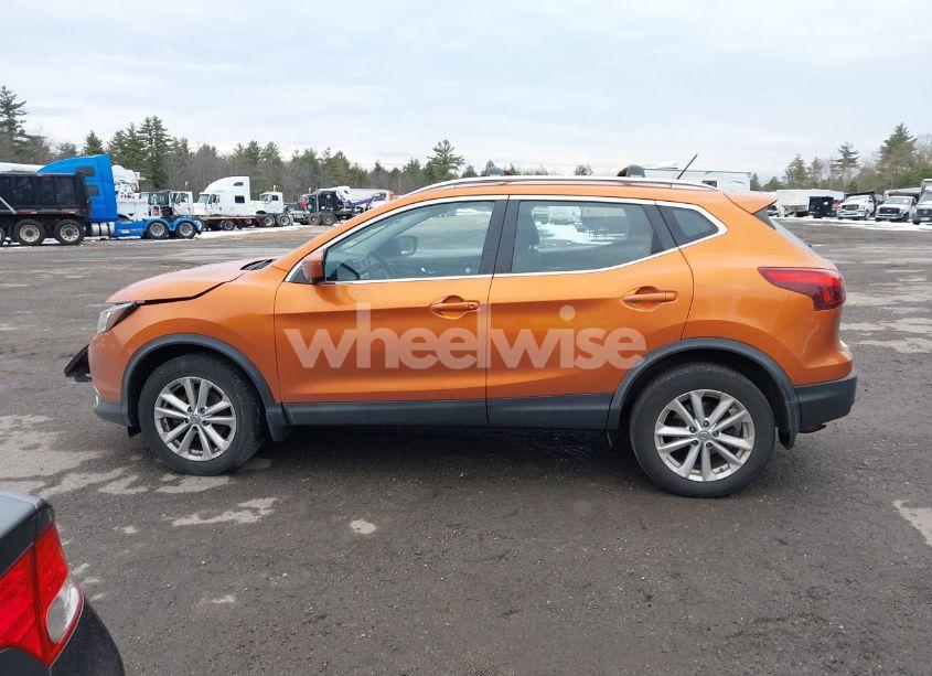 Photo 14 of 2017 Nissan Rogue SPORT SV (VIN JN1BJ1CR4HW136889)