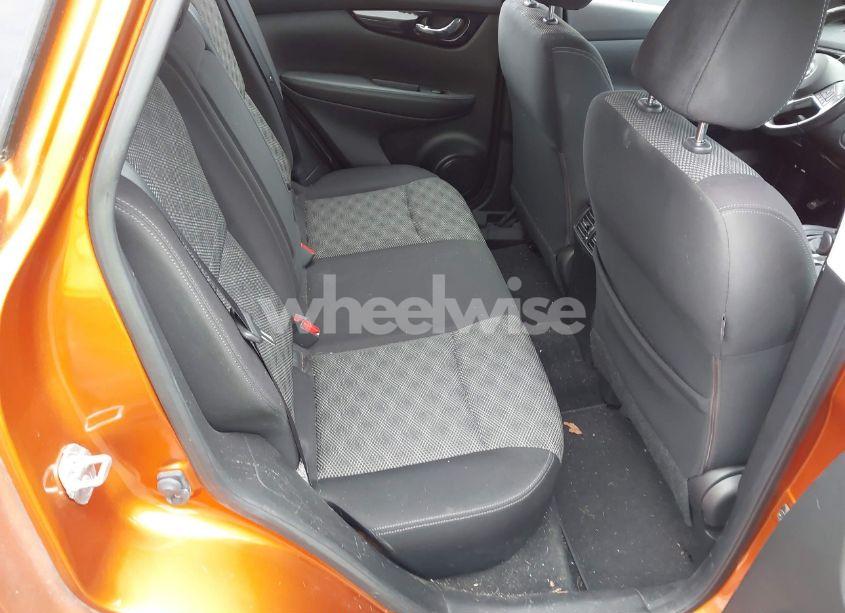 Photo 8 of 2017 Nissan Rogue SPORT SV (VIN JN1BJ1CR4HW136889)