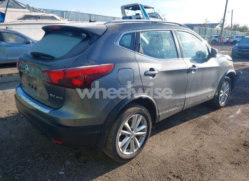 Photo 4 of 2017 Nissan Rogue SPORT SV (VIN JN1BJ1CR4HW137122)