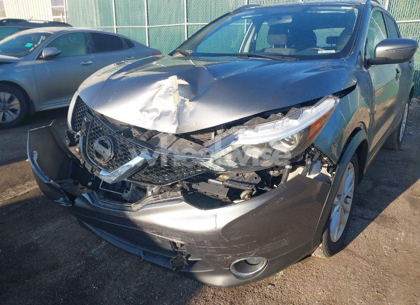 Photo 6 of 2017 Nissan Rogue SPORT SV (VIN JN1BJ1CR4HW137122)