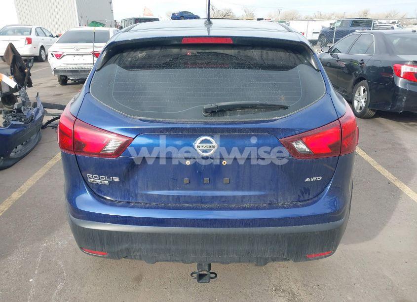 Photo 17 of 2018 Nissan Rogue SPORT S (VIN JN1BJ1CR4JW205828)